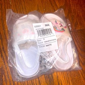 Toddler Girls Iridescent Doodle Slides size 9 NWT